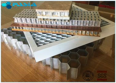 China Het Bladmateriaal van de aluminiumhoningraat voor de Samengestelde Marmeren Raad van de Aluminiumhoningraat leverancier