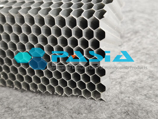 China Trivalent chroom gepassiveerde aluminium honingraatkern zoutsproeibestendig voor maritiem gebruik leverancier