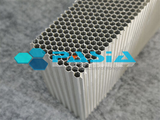 Un-crushed Cross-core Aluminum Honeycomb Impact Attenuator With Initial Peak Stress Elimination Option for Safety-related Nuclear Structures leverancier