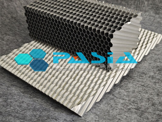 ISO 9001 Certified Aluminum Honeycomb Energy Absorber with Custom Pre Cut Dimensions and Expanded Cell Size for 4 Pin Support Fitment in Crash Dummies leverancier