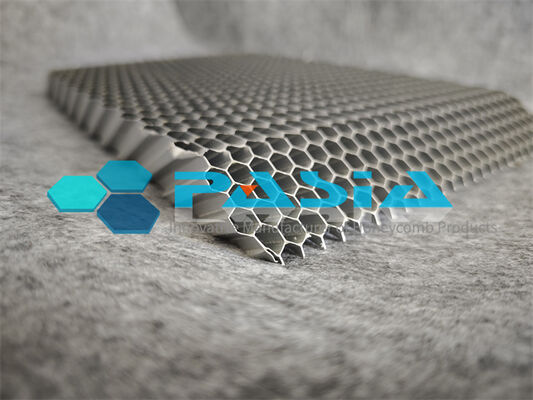 Trivalent Chromium Passivated Aluminum Honeycomb Core: Aerospace-Grade Corrosion Resistance, RoHS-Compliant Lightweight Structural Performance, and High-Bond-Strength Reliability leverancier